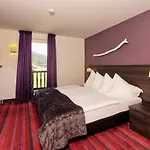 Отель Wetterstein